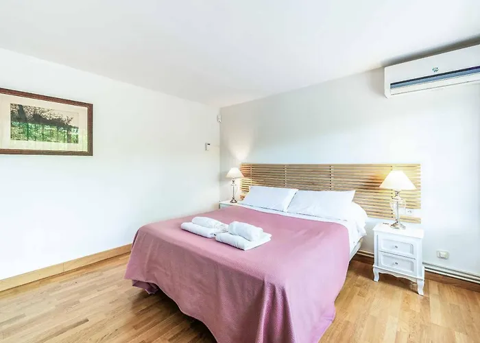 Villa Elviria Sol * Марбелья