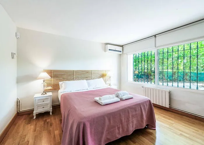 Villa Elviria Sol Вілла Марбелья