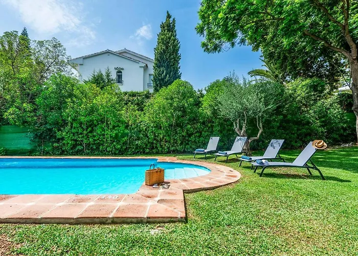 Вілла Villa Elviria Sol *